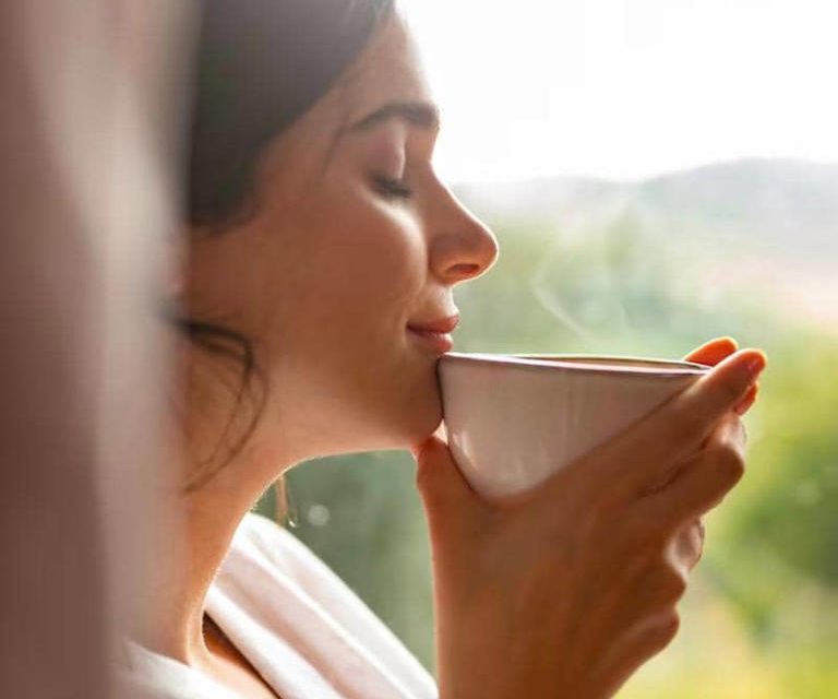 Inspirasikan Hidup Tenang Ala Lulu Tobing Dengan Slow Living