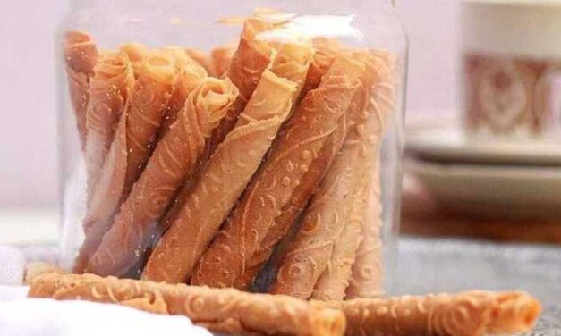 Kue Semprong: Wafer Tradisional Yang Melekat Di Hati