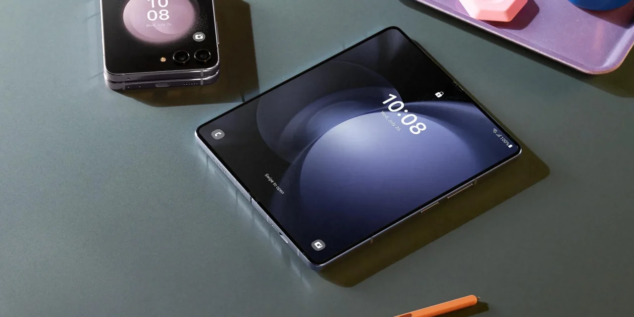 Galaxy Z Fold5: Ponsel Lipat Premium Dan Desain Revolusioner