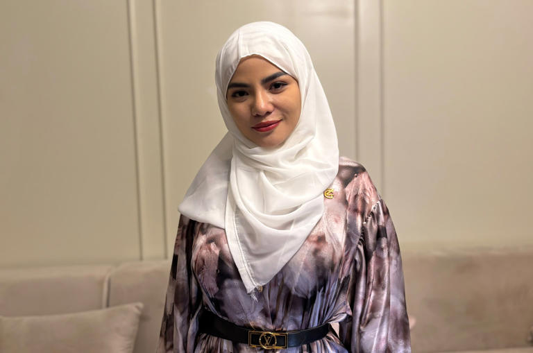 Trauma Masa Lalu, Dinar Candy Lebih Hati-Hati Soal Nikah