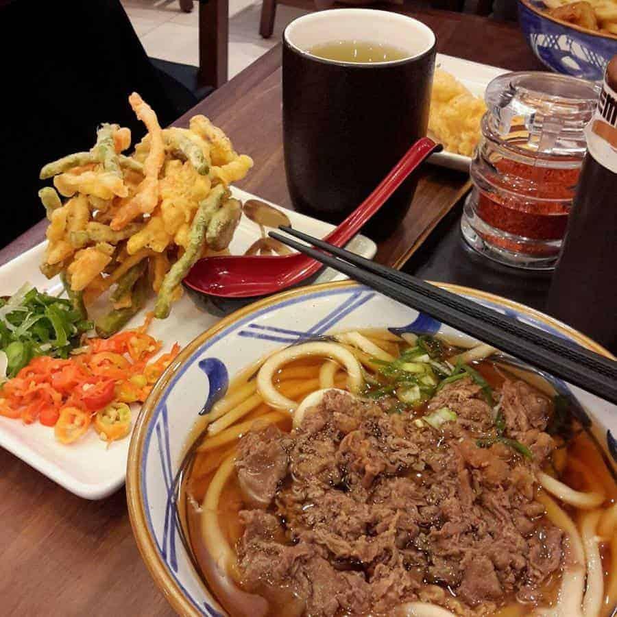 Kuliner Udon: Mi Tebal Jepang Dengan Kuah Kaldu Kaya Rasa