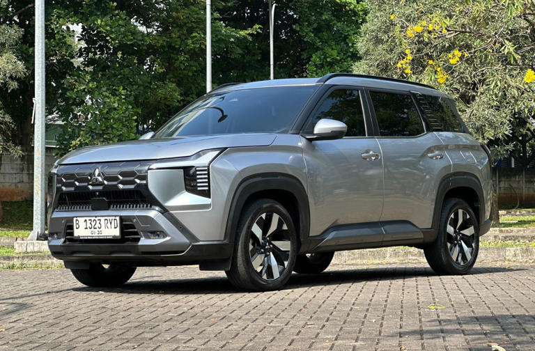 Mitsubishi Destinator Bikin Perjalanan Keluarga Lebih Nyaman