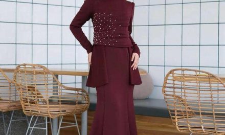 Inspirasi Dress Wisuda Yang Elegan & Estetik Tampil Memukau