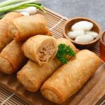 Lumpia Basah: Kuliner Legendaris Dengan Cita Rasa Gurih Manis