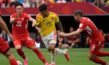 Penalti Menentukan! Swiss Pulangkan Kolombia, Hadapi Messi Cs