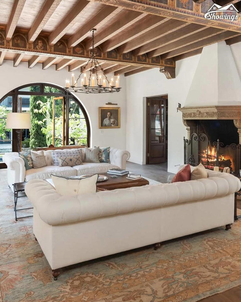 Potret Mansion Mewah Selena Gomez Dan Benny Blanco