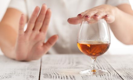 Kanker Payudara Mengintai! Ini Fakta Risiko Konsumsi Alkohol
