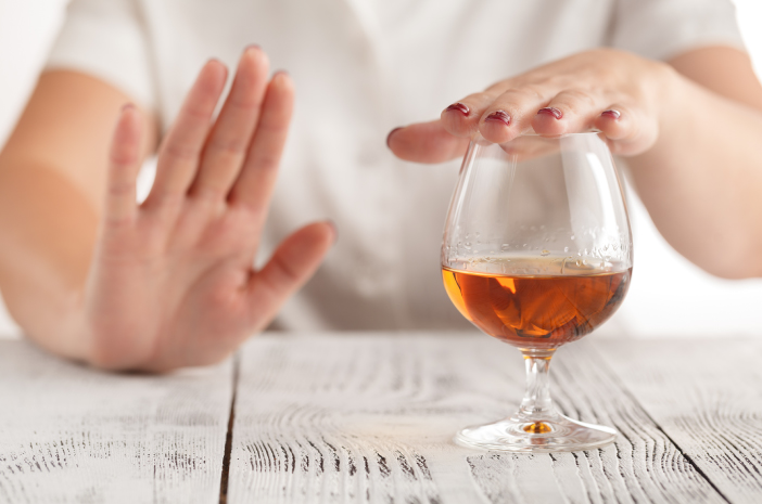 Kanker Payudara Mengintai! Ini Fakta Risiko Konsumsi Alkohol